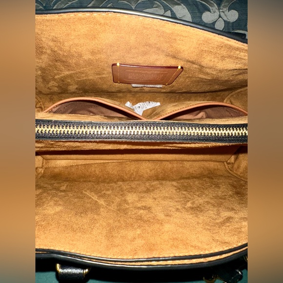 Coach Legacy Large Pebbled Leather Carryall Bag - Picture 10 of 11